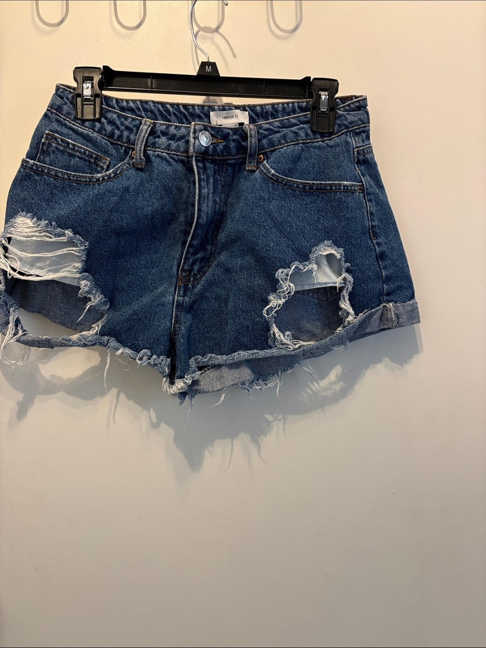 Forever 21 Distressed Dark Blue Denim Women’s Cutoff Shorts Size 28